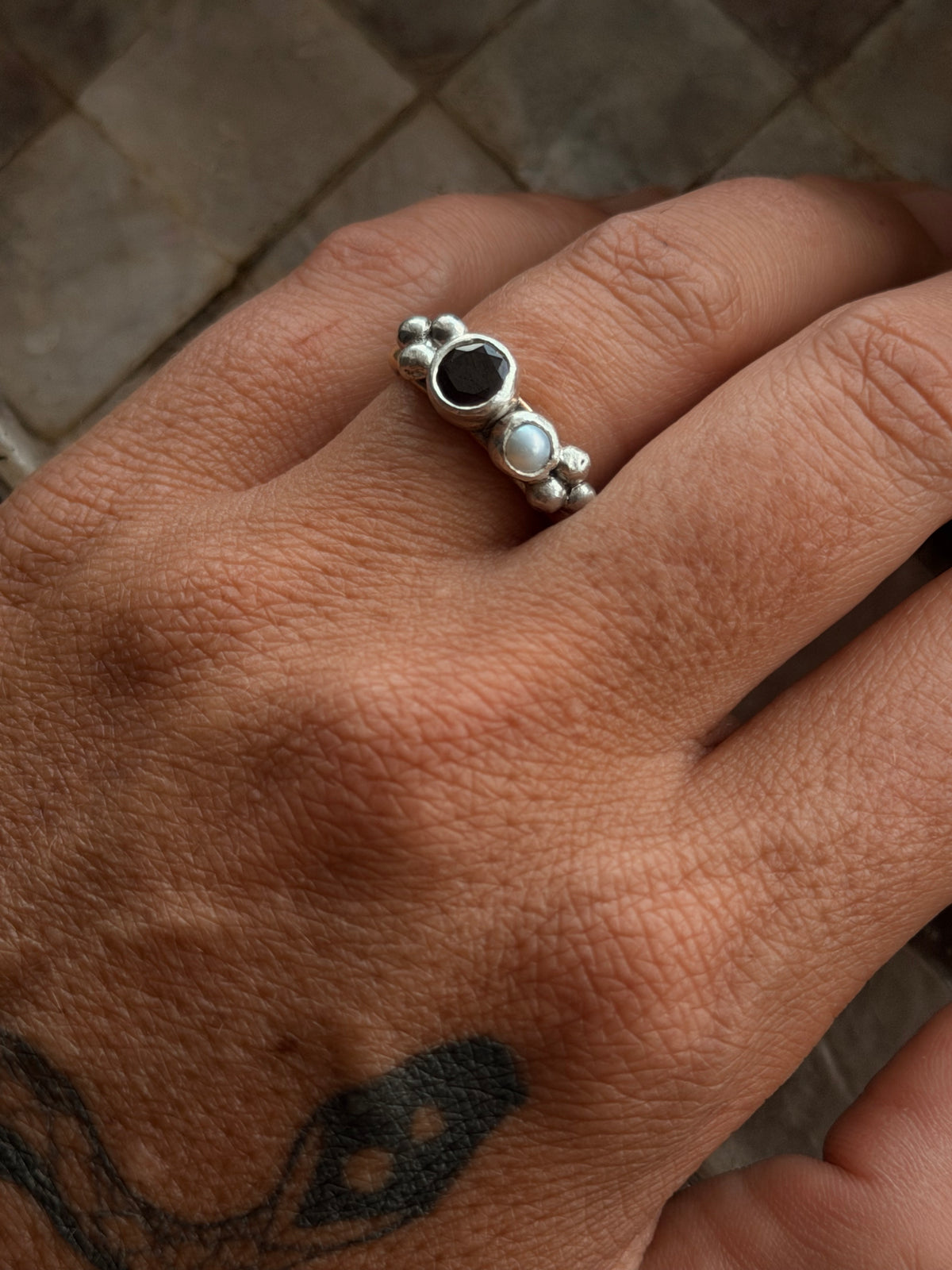 Garnet and Pearl Wreath Ring Size 7